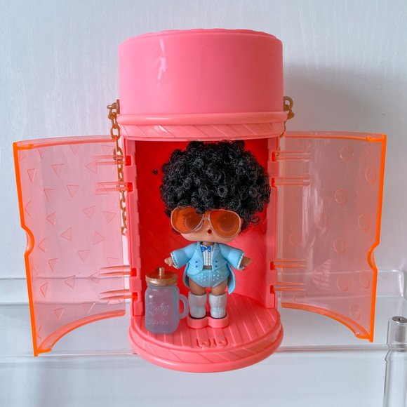 LOL Surprise Dolls Mixed Lot Capsules Pets Accessories Clothes Bottles MGA 2016 - Picture 8 of 14